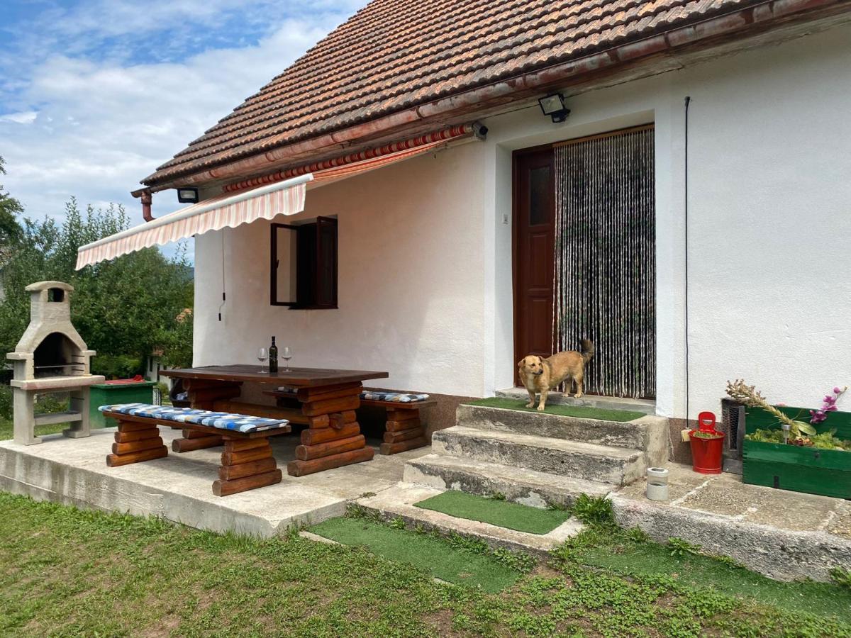 Kuca Za Odmor Beljan Villa Brod na Kupi Dış mekan fotoğraf