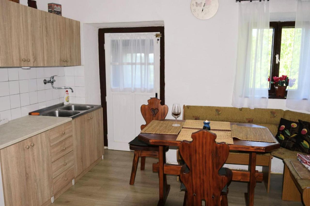 Kuca Za Odmor Beljan Villa Brod na Kupi Dış mekan fotoğraf